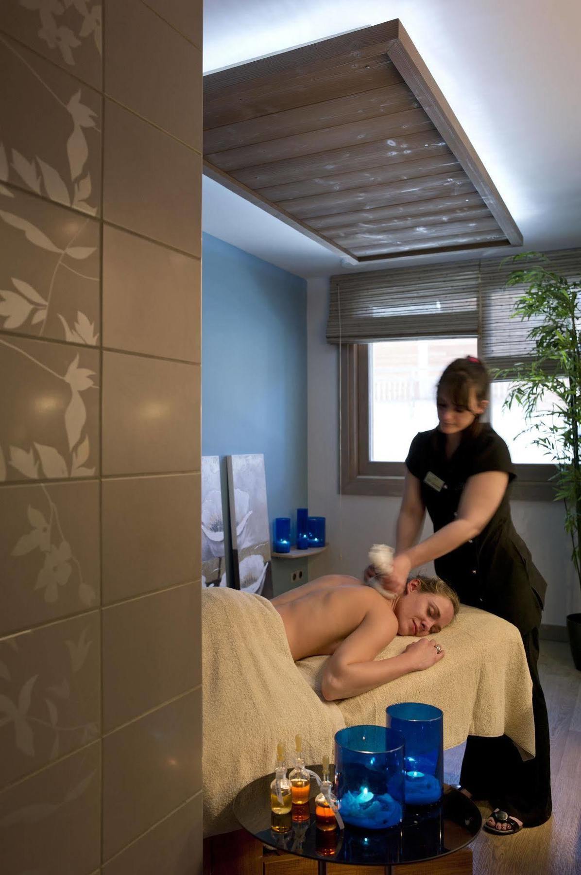 Cgh Residences & Spas Le Chalet Des Dolines Монженевр Экстерьер фото